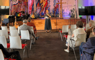 Lisa Paus hält Eröffnungsrede in der Friedenskirche anlässlich der Prideweek